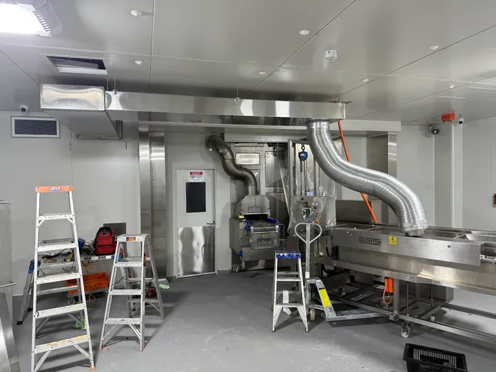 Completed commercial kitchen ventilation installation